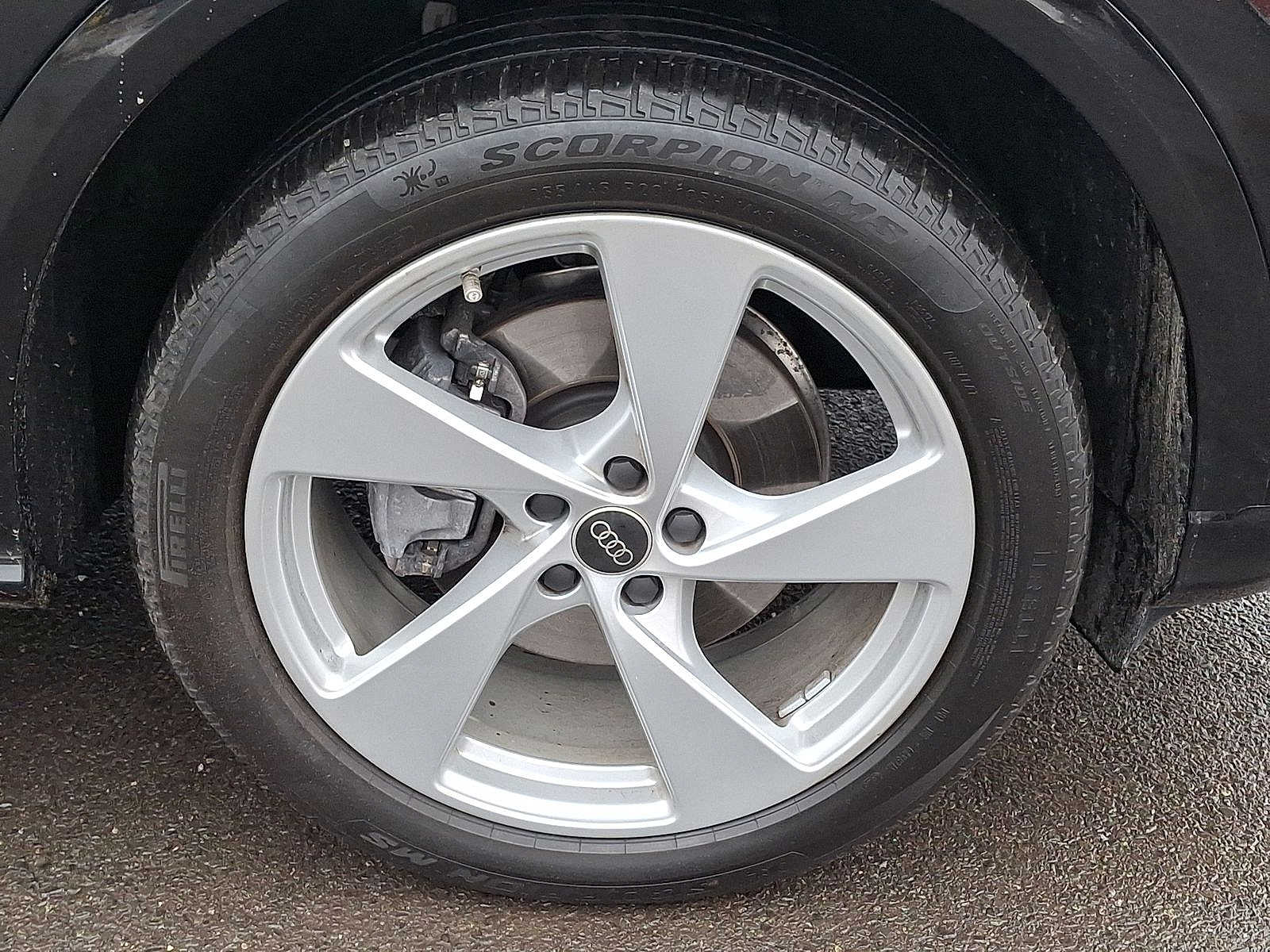 Thumbnail: 2025 Audi Q5 - 25