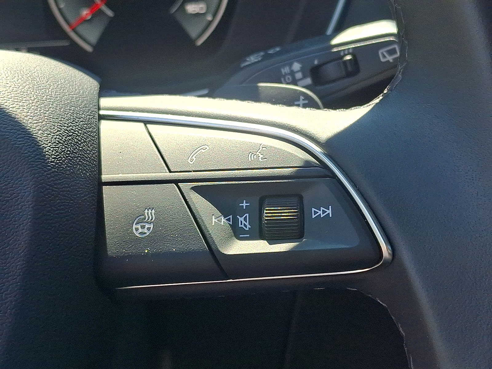 Thumbnail: 2023 Audi Q5 - 18