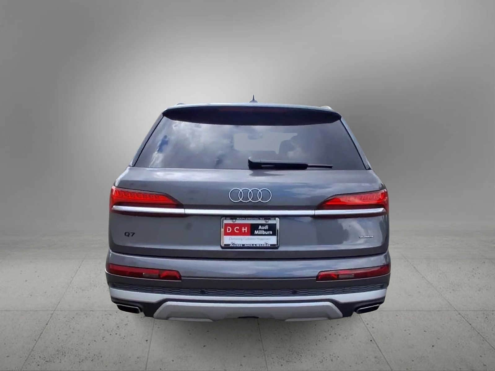 Thumbnail: 2025 Audi Q7 - 7