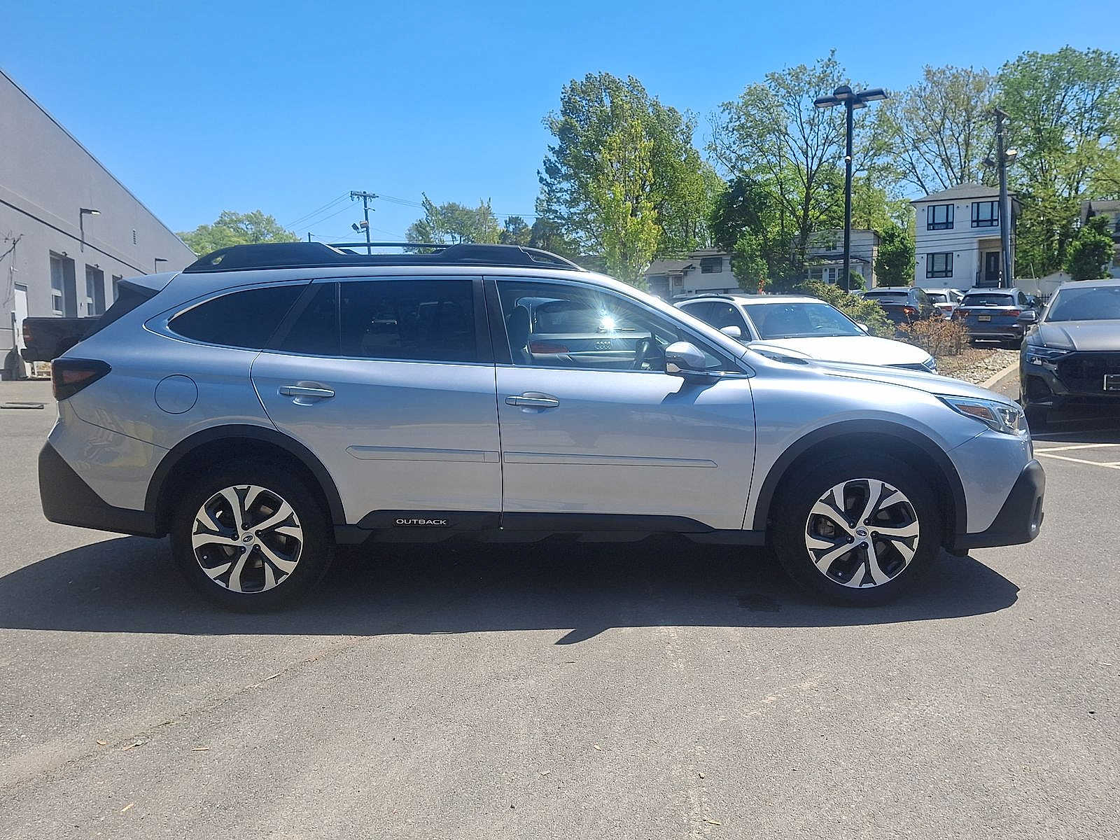 Thumbnail: 2022 Subaru Outback - 24