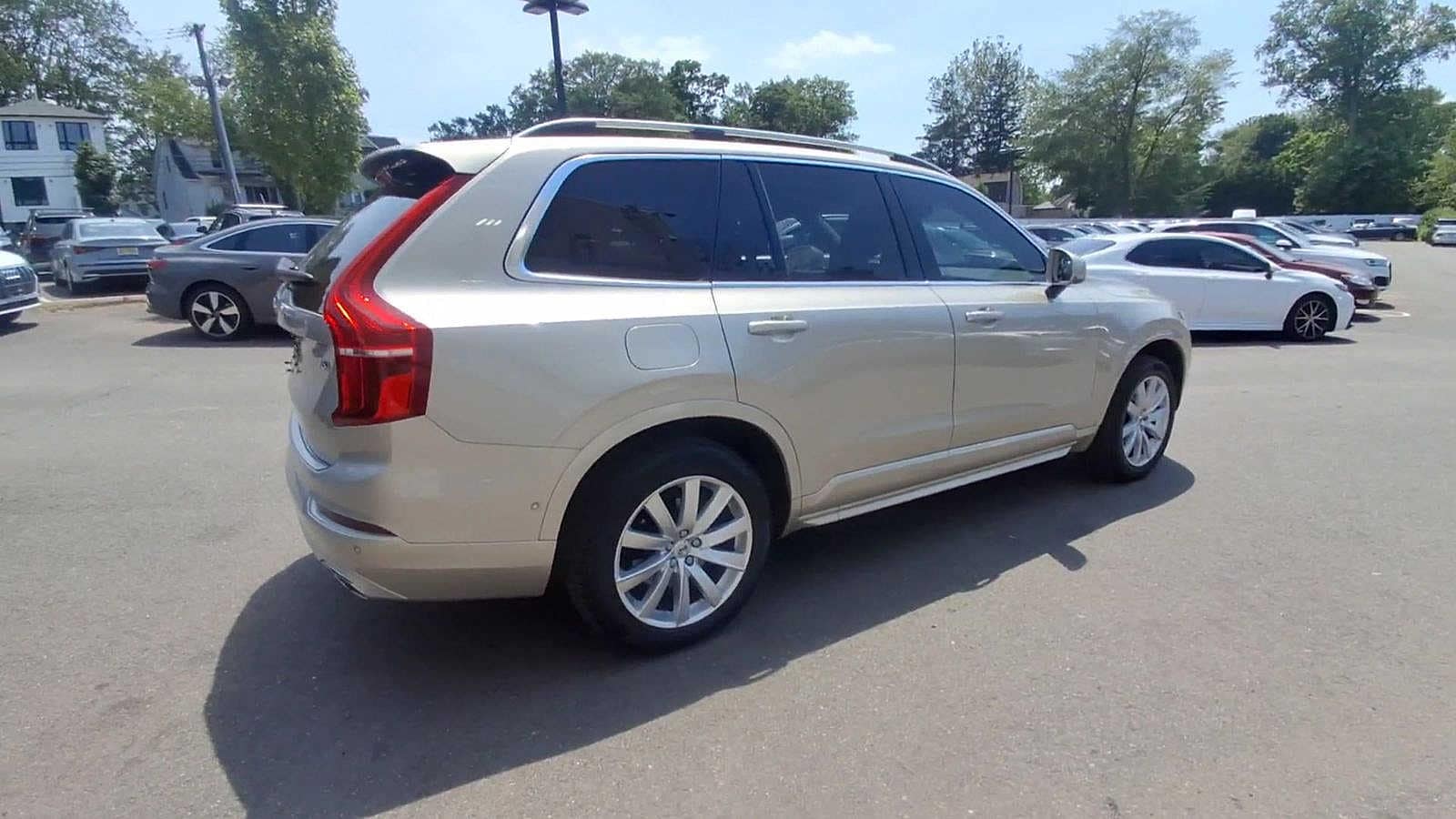 Thumbnail: 2018 Volvo XC90 - 7