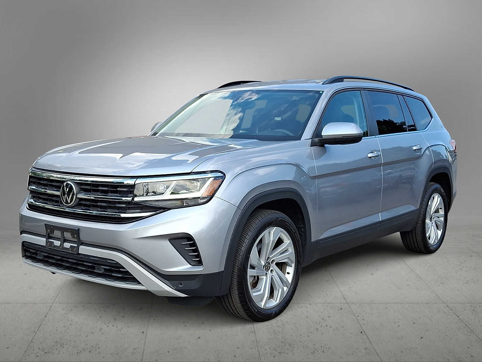 Thumbnail: 2022 Volkswagen Atlas - 1