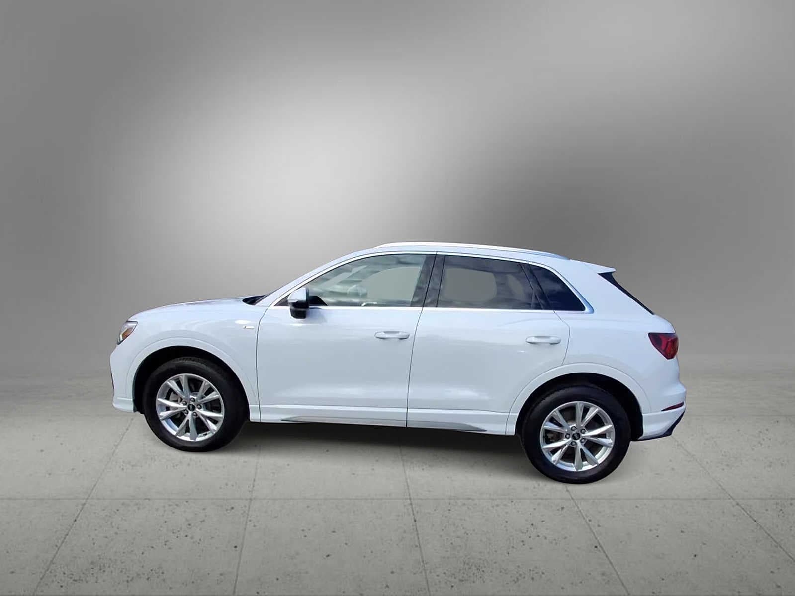 Thumbnail: 2022 Audi Q3 - 5