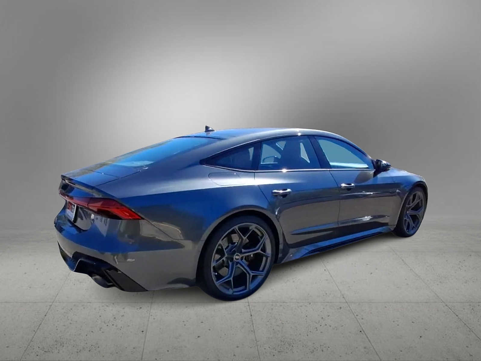 Thumbnail: 2026 Audi RS 7 - 8