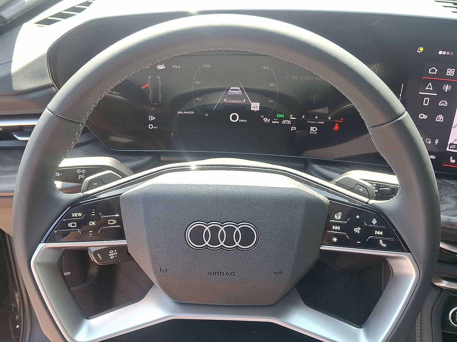 Thumbnail: 2025 Audi Q5 - 15