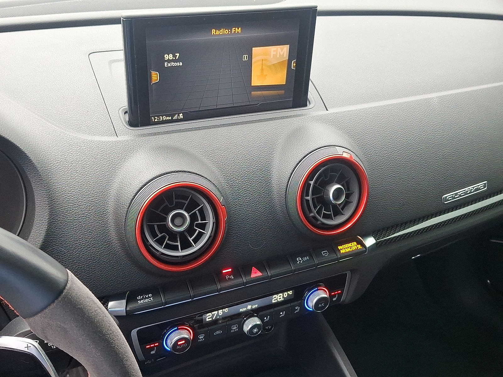 Thumbnail: 2019 Audi RS 3 - 14