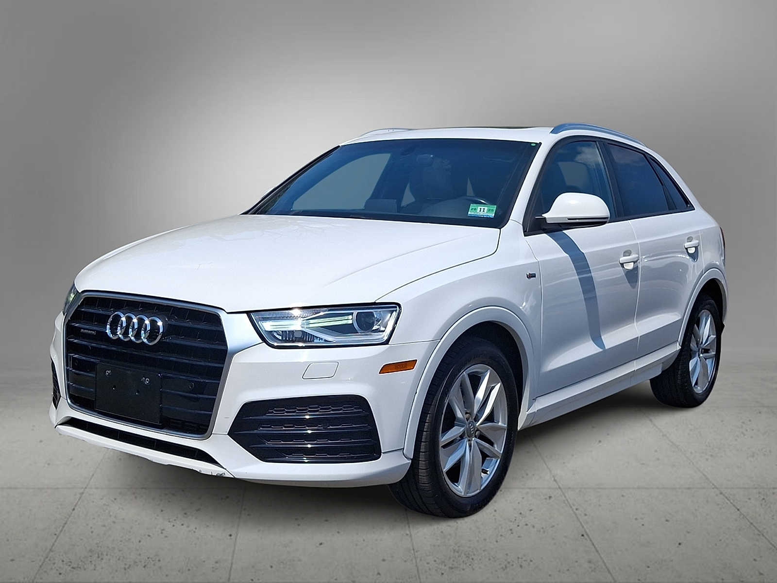 2018 Audi Q3 Premium -
                  Maplewood, NJ