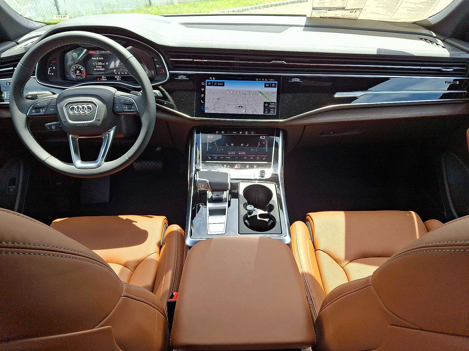 Thumbnail: 2026 Audi Q8 - 10