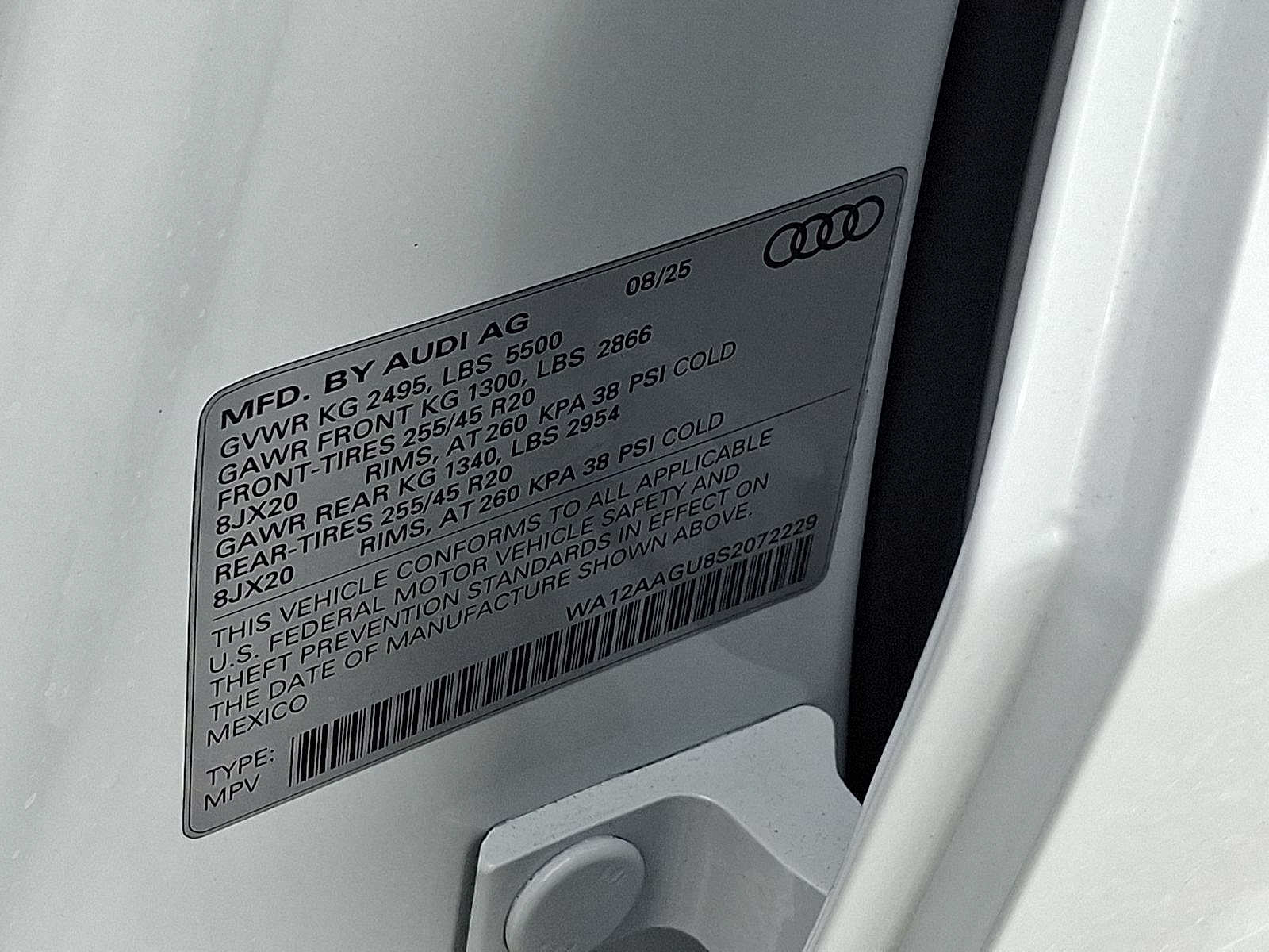 Thumbnail: 2025 Audi Q5 - 16