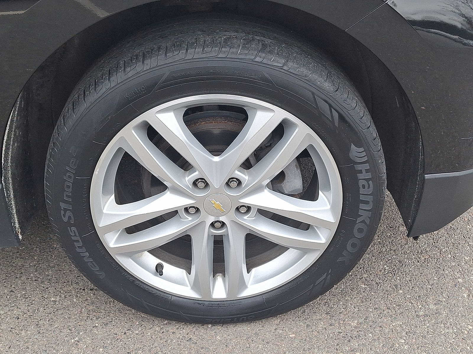 Thumbnail: 2020 Chevrolet Equinox - 27