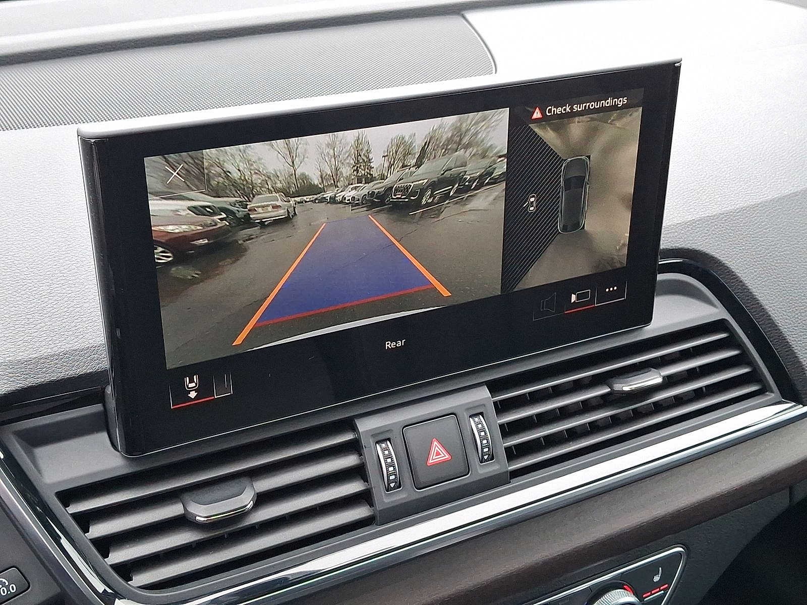 Thumbnail: 2023 Audi Q5 - 15