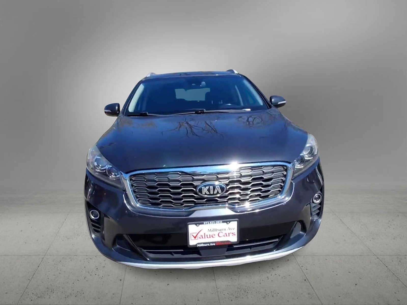 Thumbnail: 2019 Kia Sorento - 3