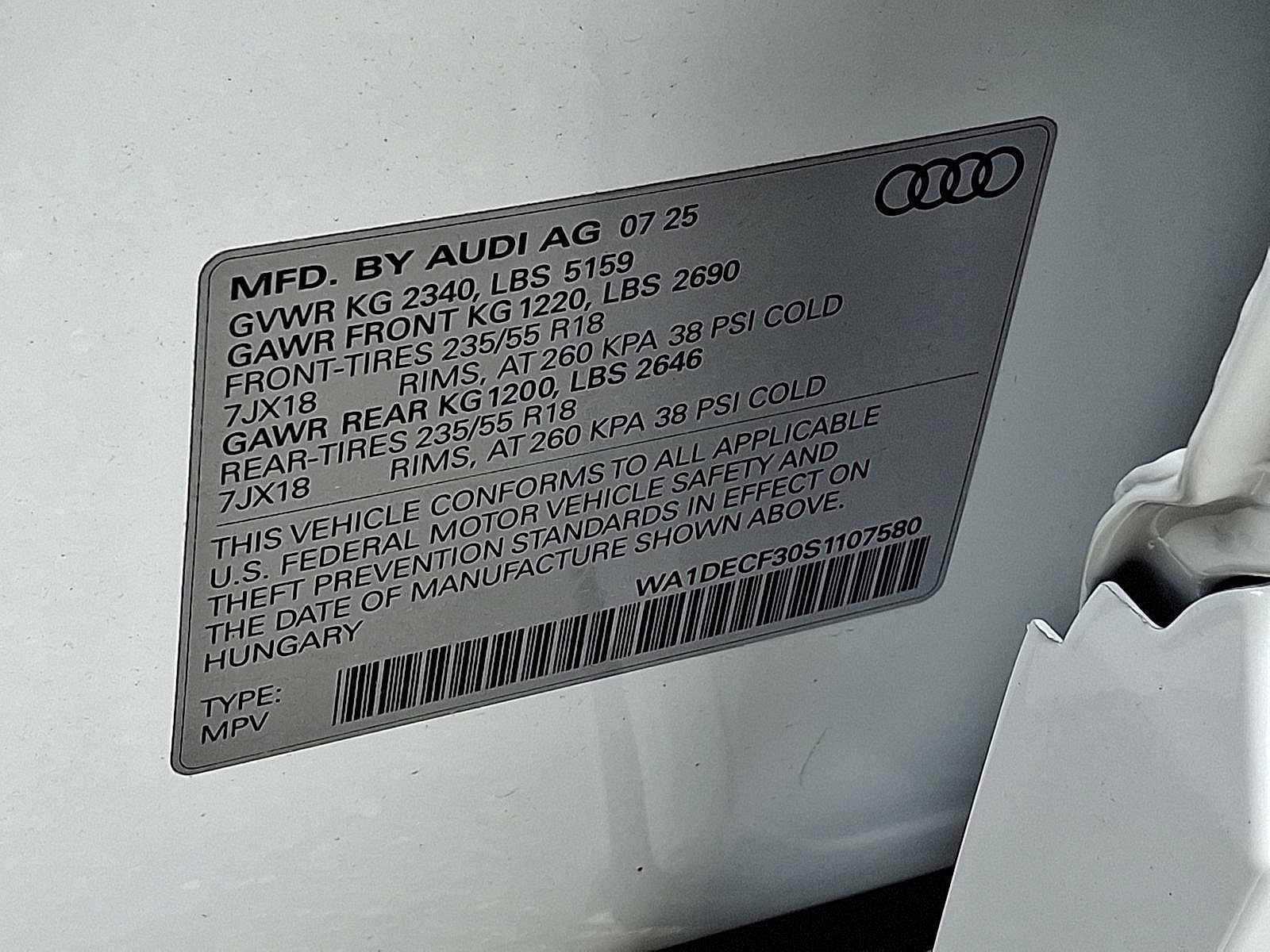 Thumbnail: 2025 Audi Q3 - 17