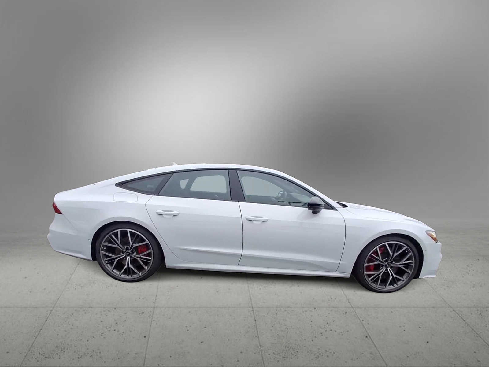 Thumbnail: 2025 Audi S7 - 9