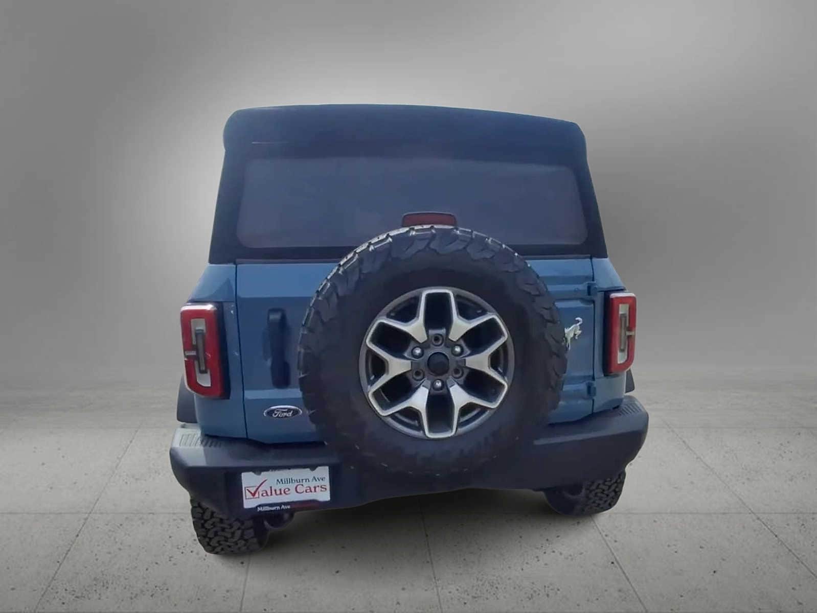 Thumbnail: 2021 Ford Bronco - 7