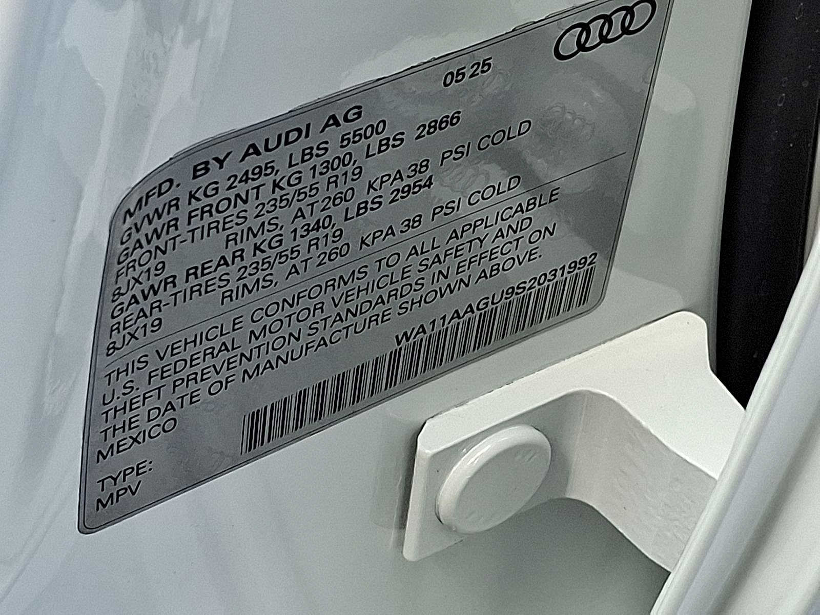 Thumbnail: 2025 Audi Q5 - 18