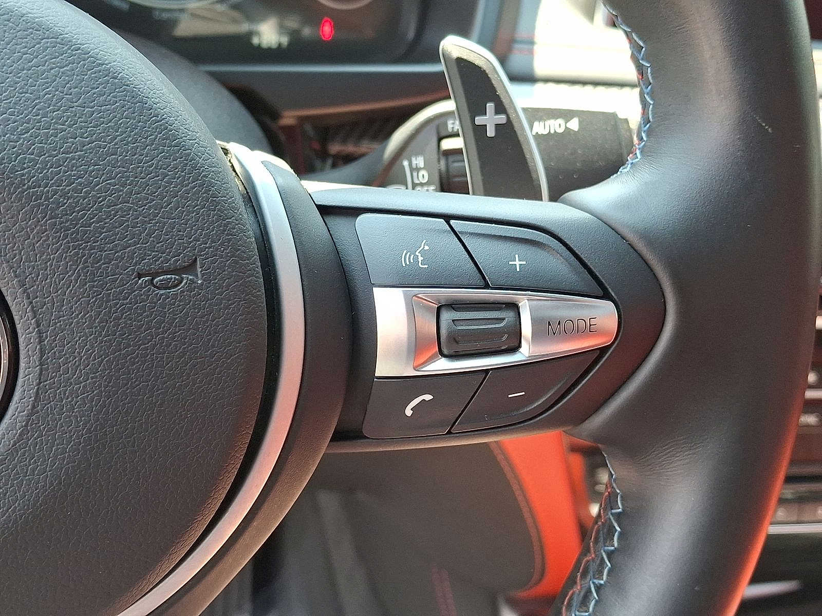Thumbnail: 2015 BMW X6 - 18