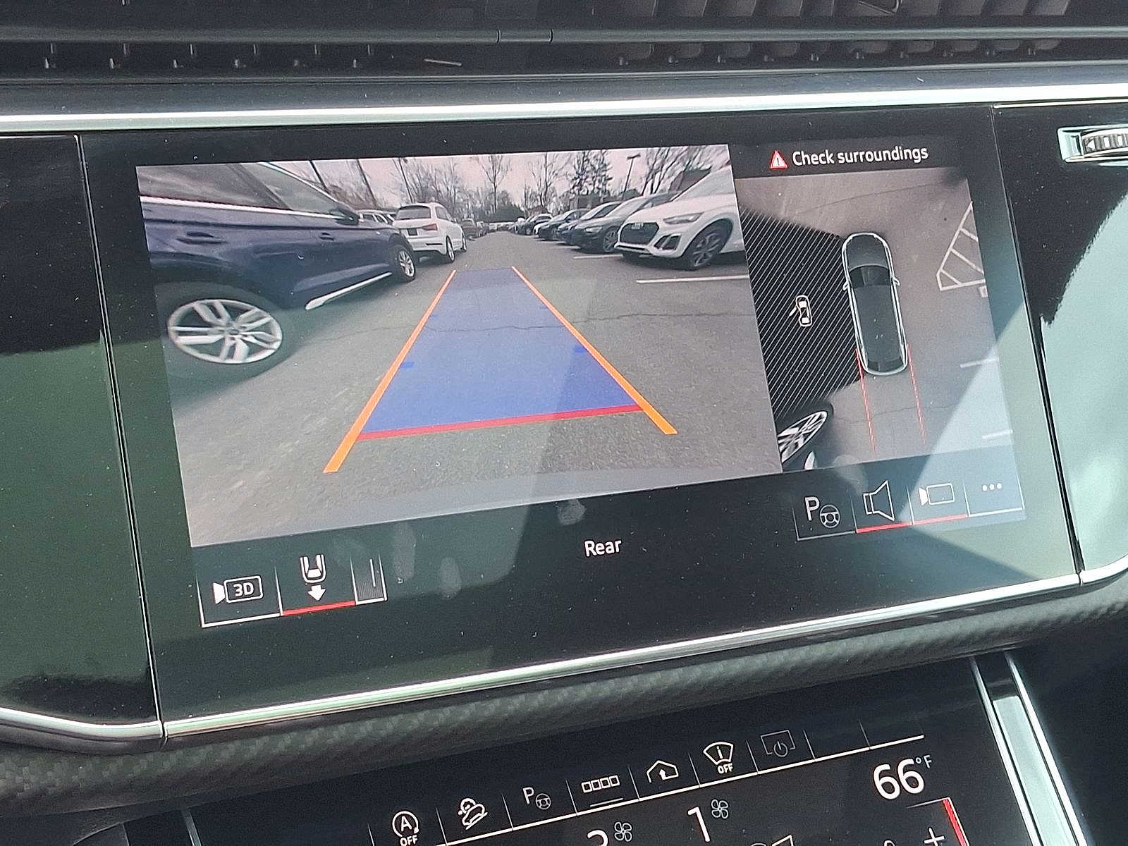 Thumbnail: 2024 Audi RS Q8 - 15