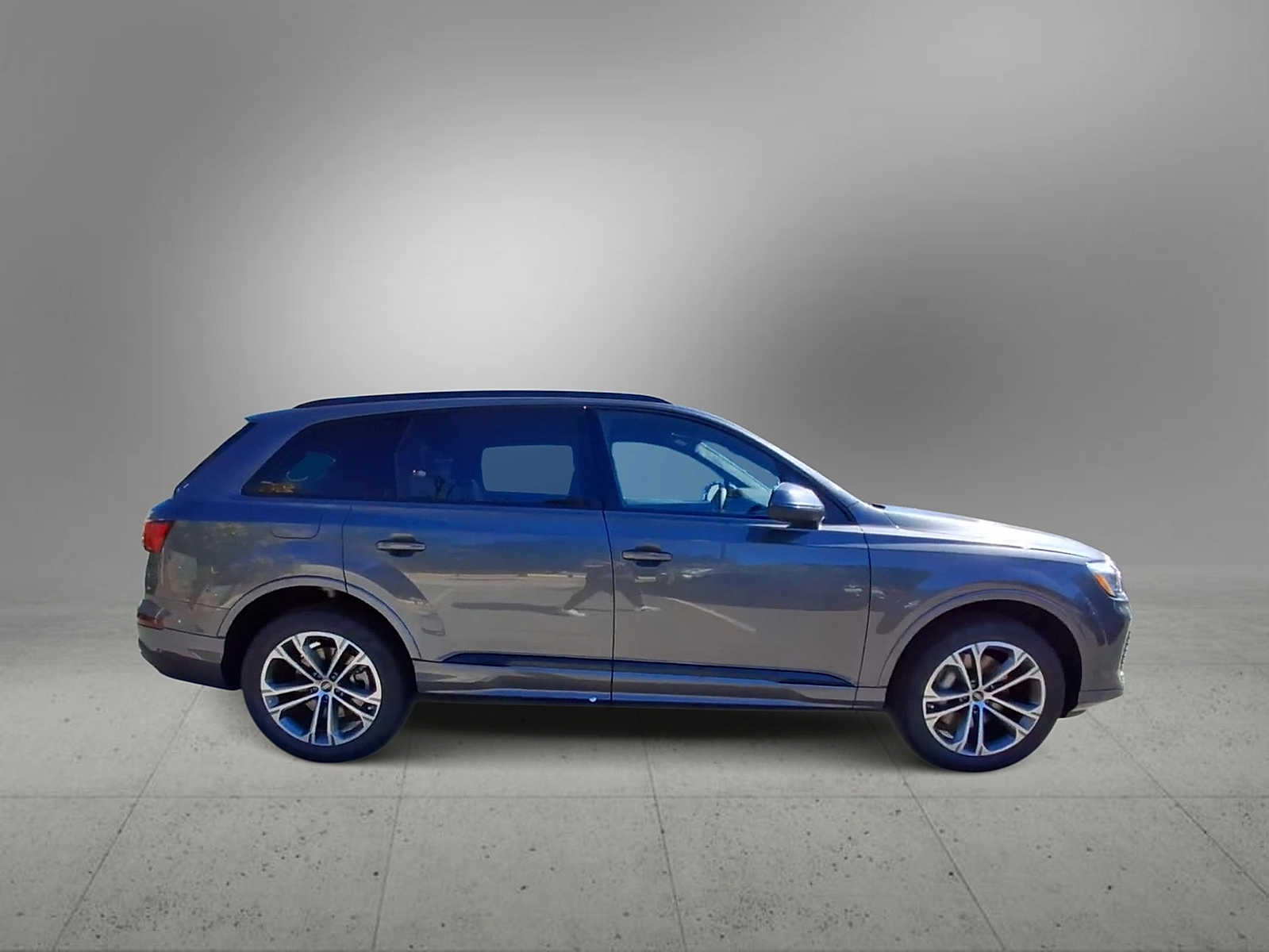 Thumbnail: 2026 Audi Q7 - 9