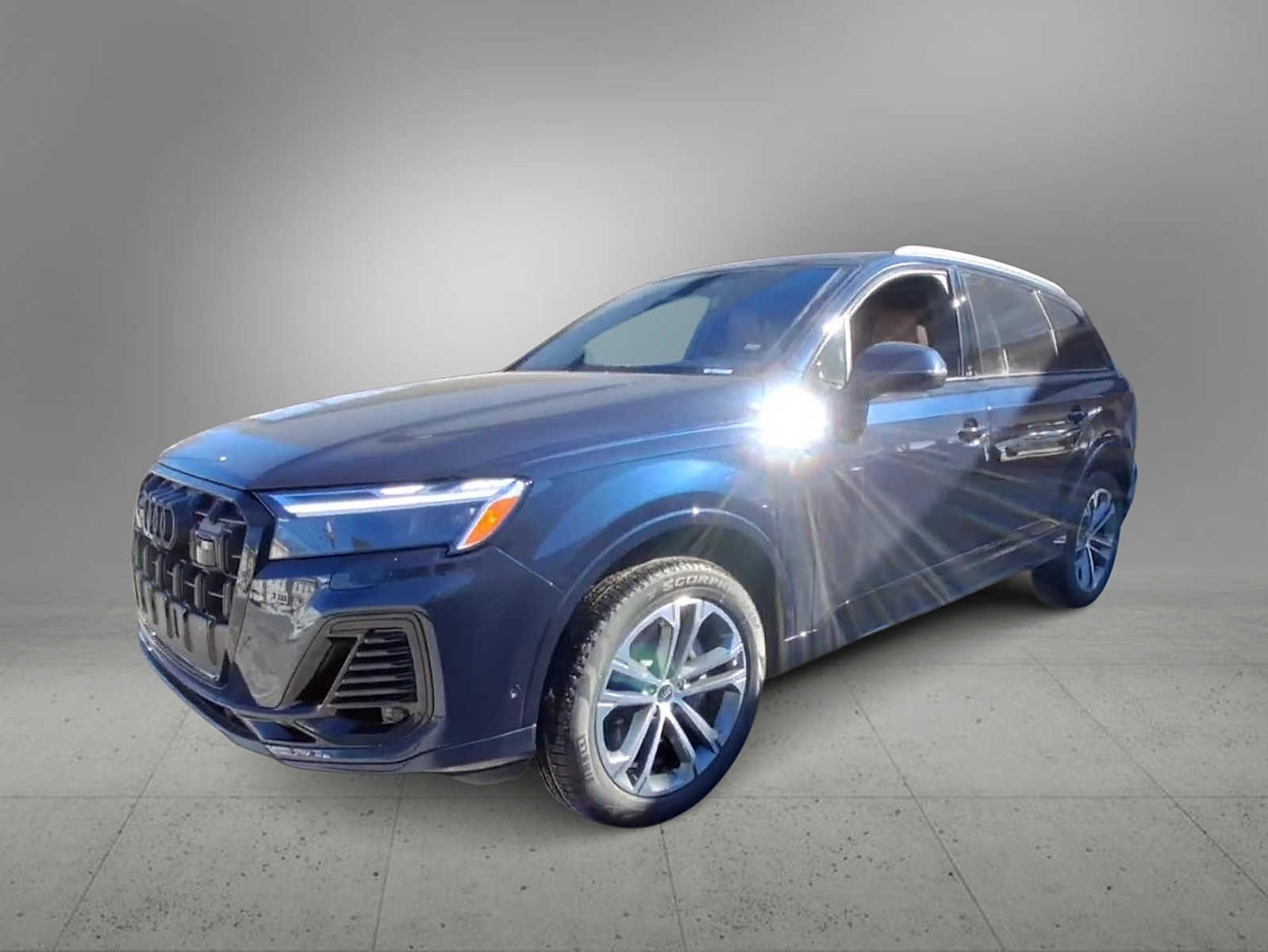 Thumbnail: 2026 Audi Q7 - 4