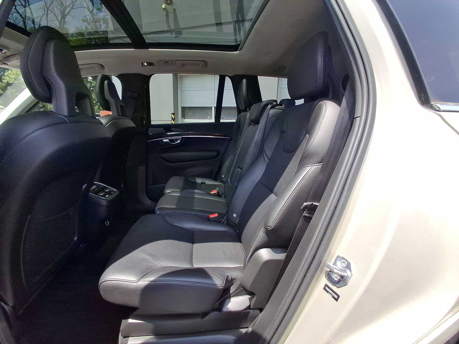 Thumbnail: 2018 Volvo XC90 - 19