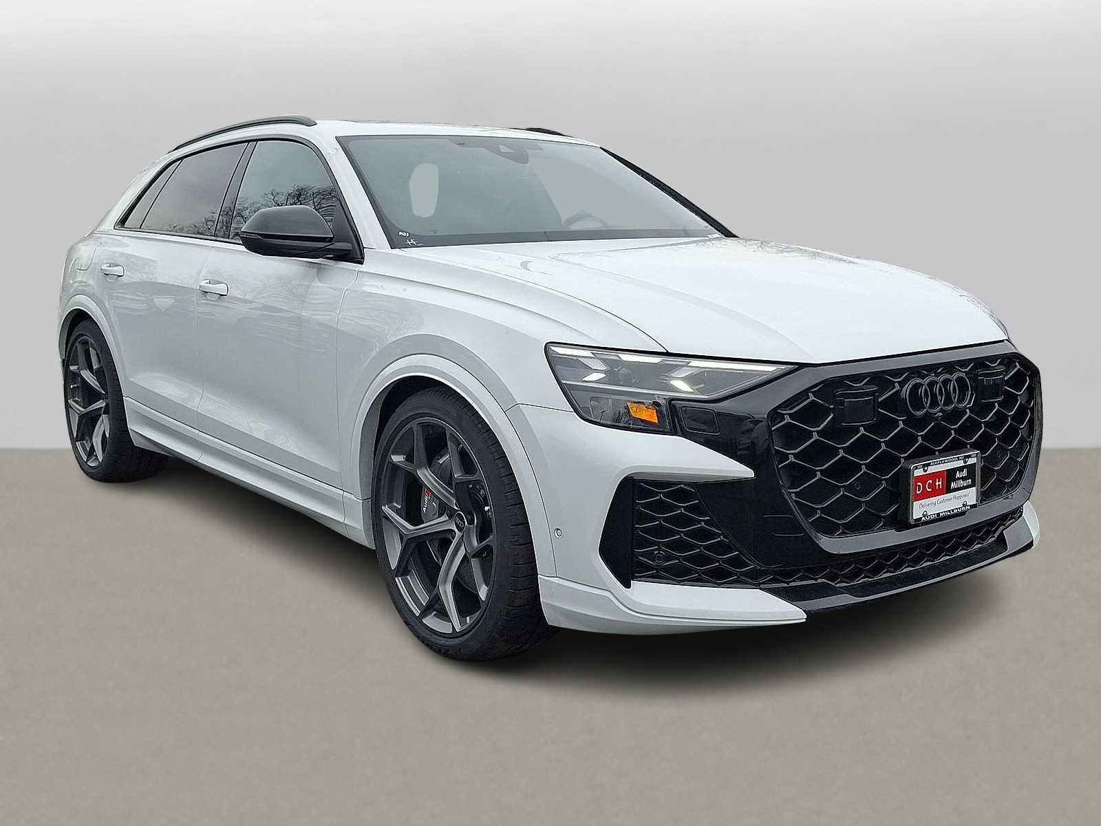 Thumbnail: 2026 Audi RS Q8 - 10