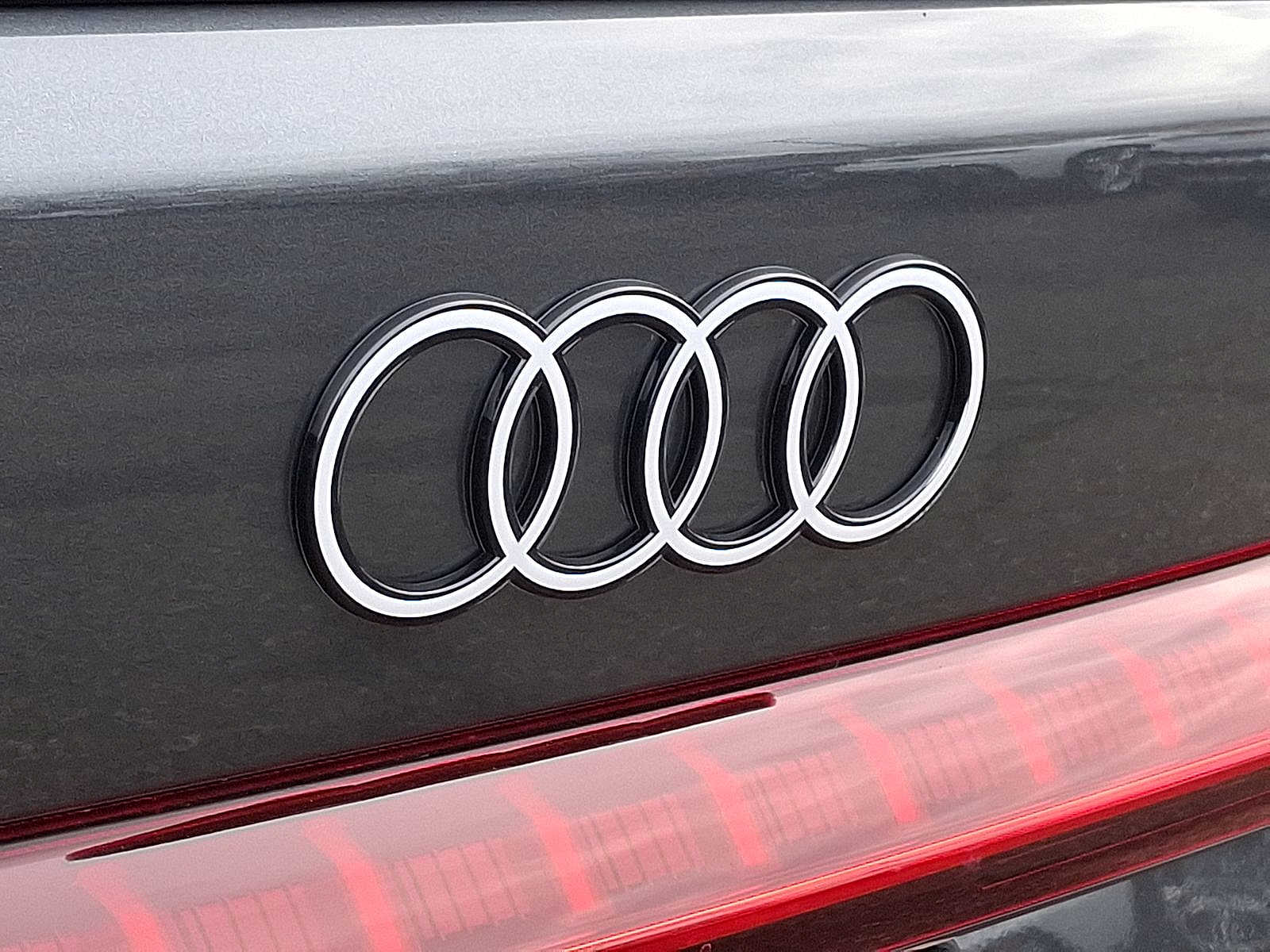 Thumbnail: 2025 Audi S5 - 18