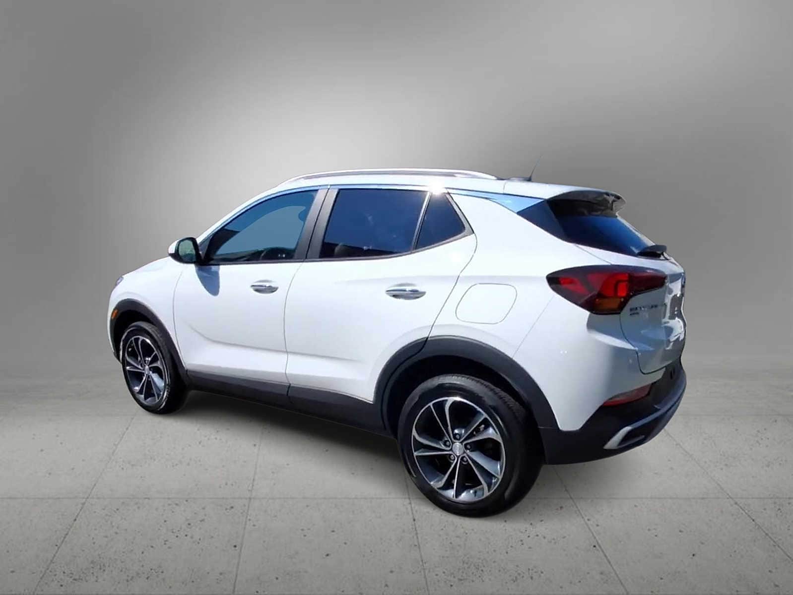 Thumbnail: 2023 Buick Encore GX - 5