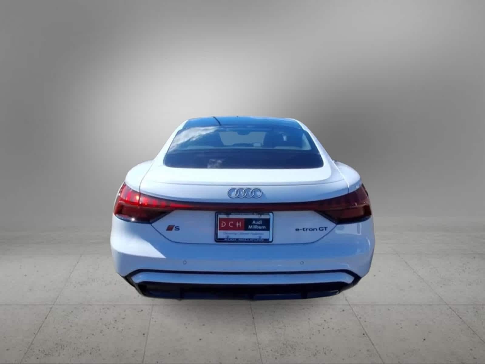 2025 Audi e-tron GT Premium Plus 7