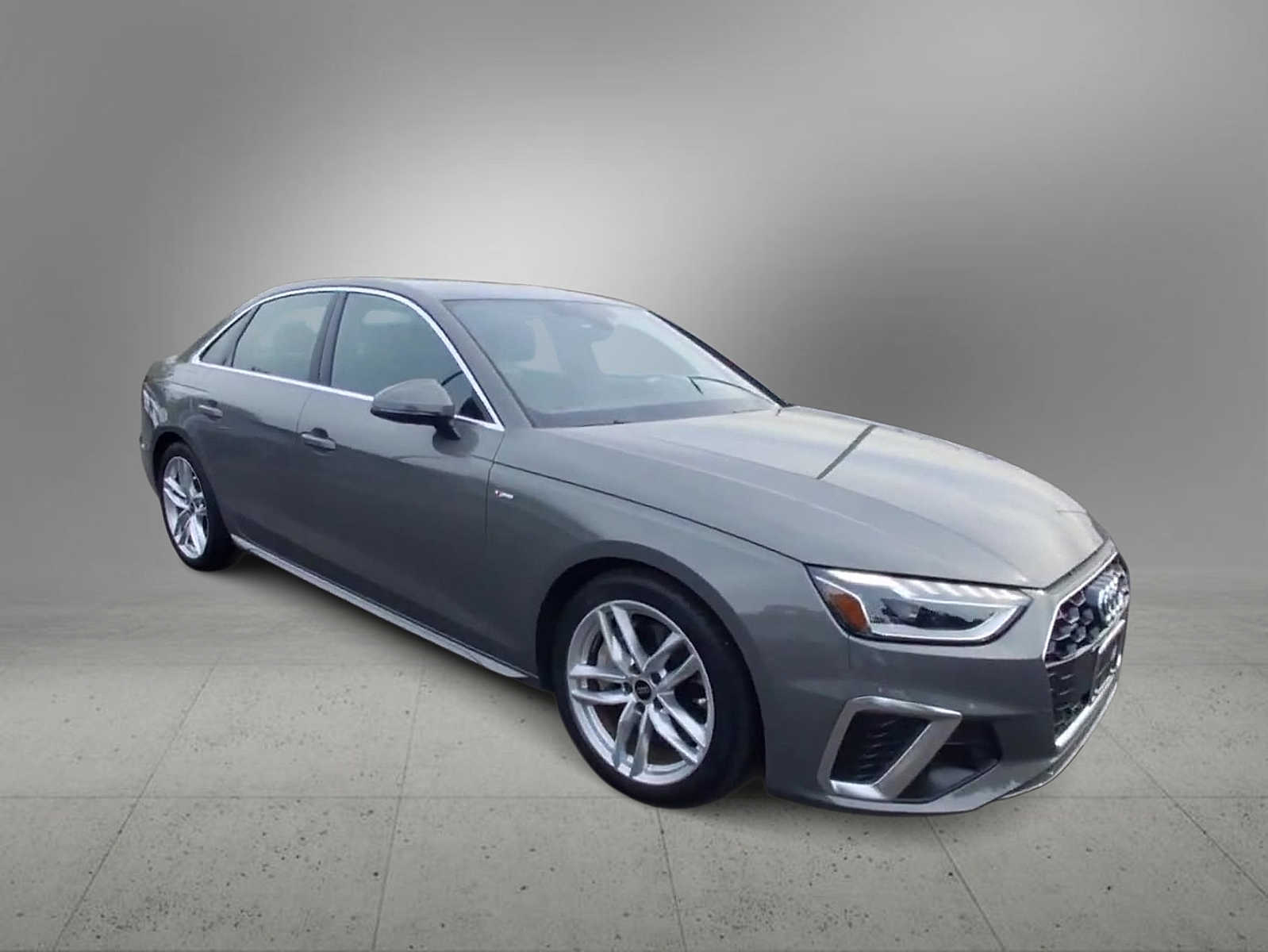 2023 Audi A4 S line Quattro Premium photo 2