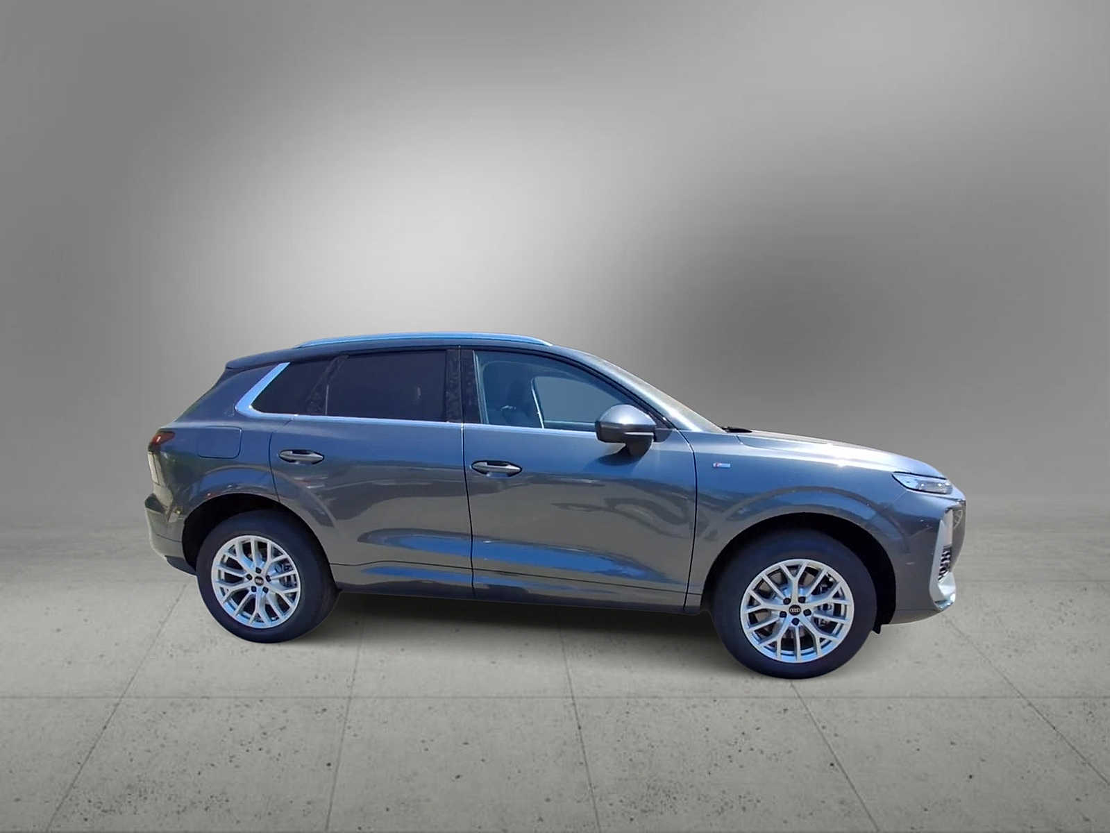 Thumbnail: 2026 Audi Q3 - 9