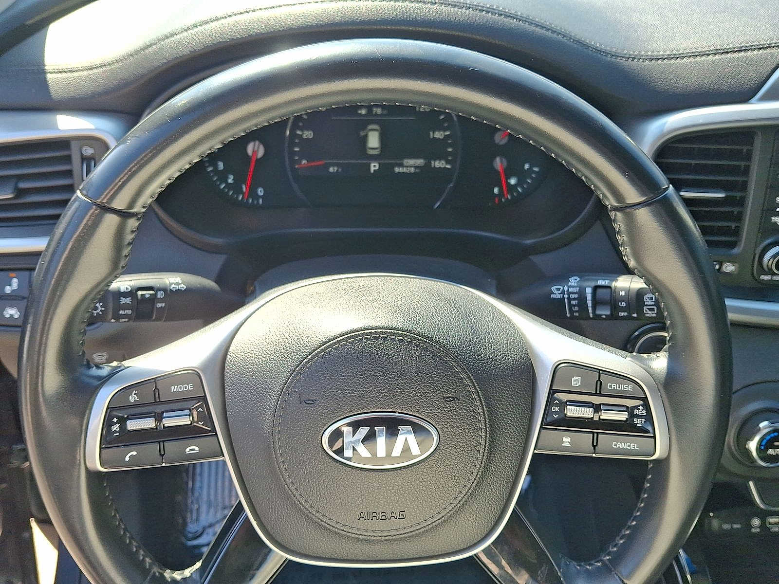 Thumbnail: 2019 Kia Sorento - 16