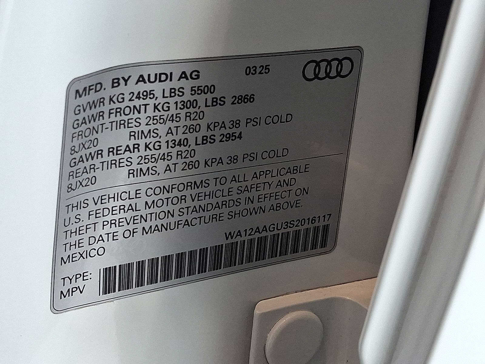 Thumbnail: 2025 Audi Q5 - 10