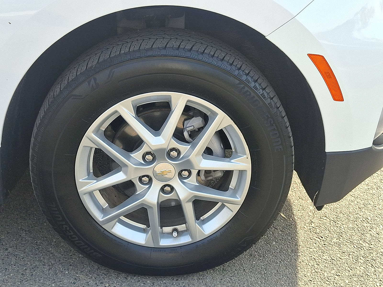 Thumbnail: 2024 Chevrolet Equinox - 27