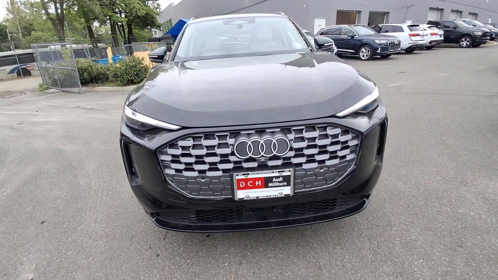 Thumbnail: 2026 Audi Q5 - 3