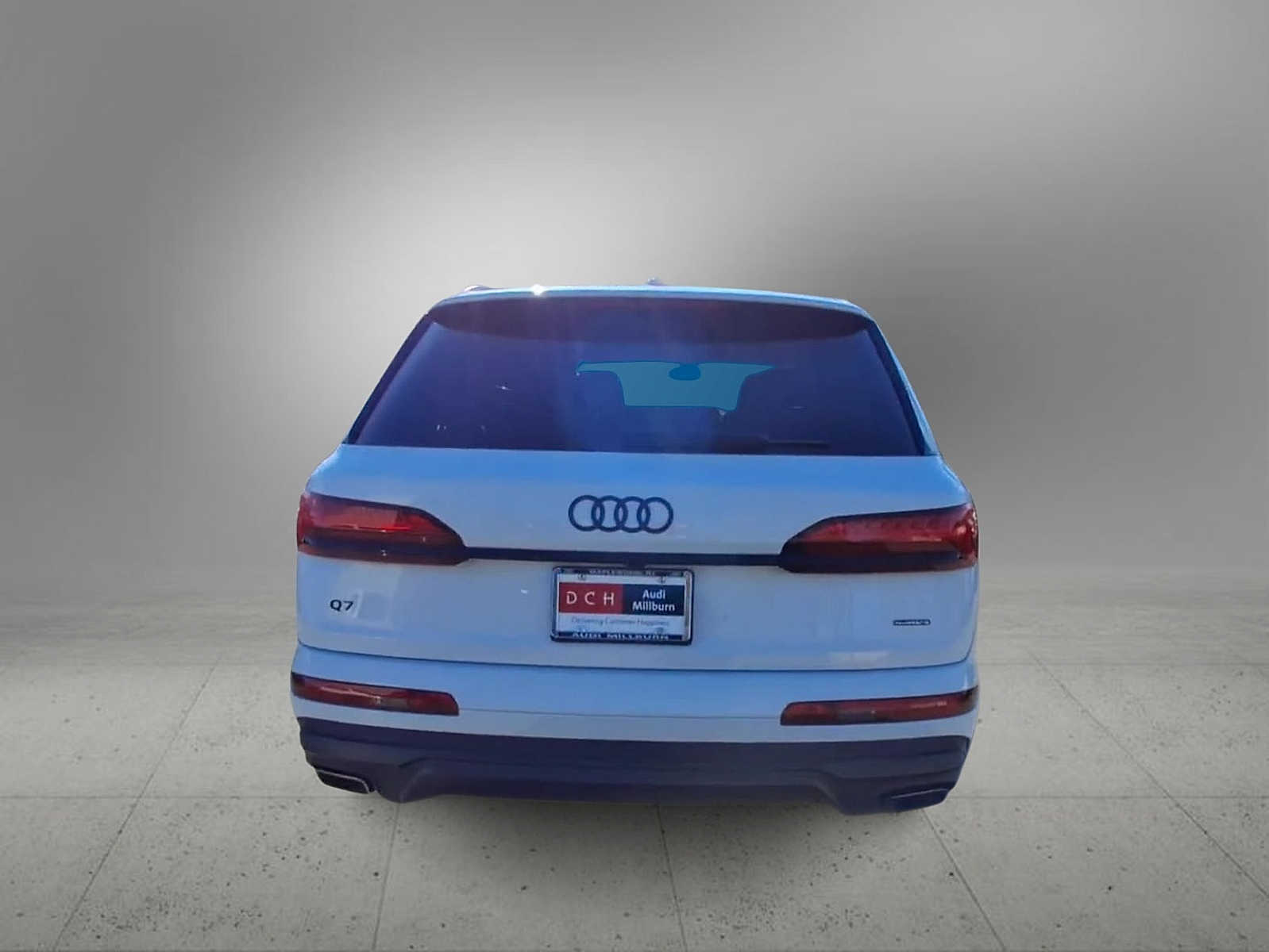 Thumbnail: 2026 Audi Q7 - 7