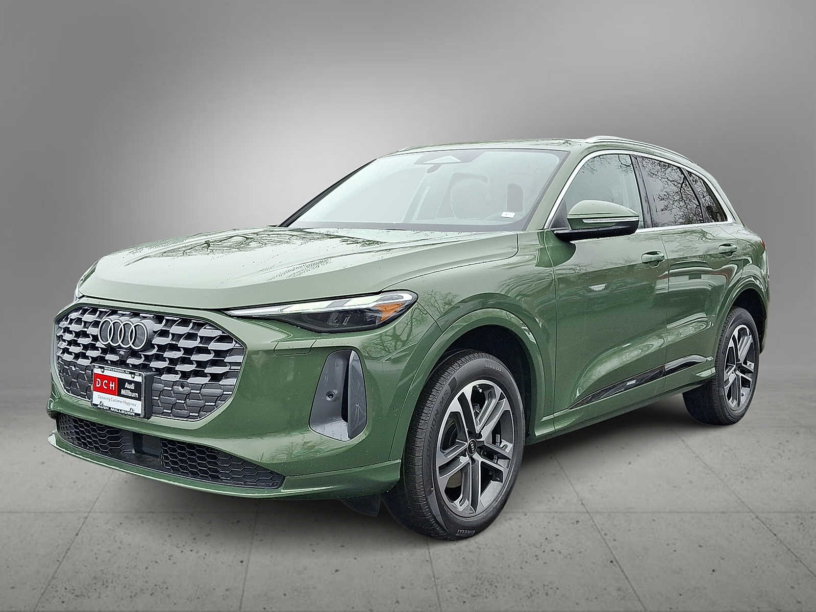 Thumbnail: 2026 Audi Q5 - 1