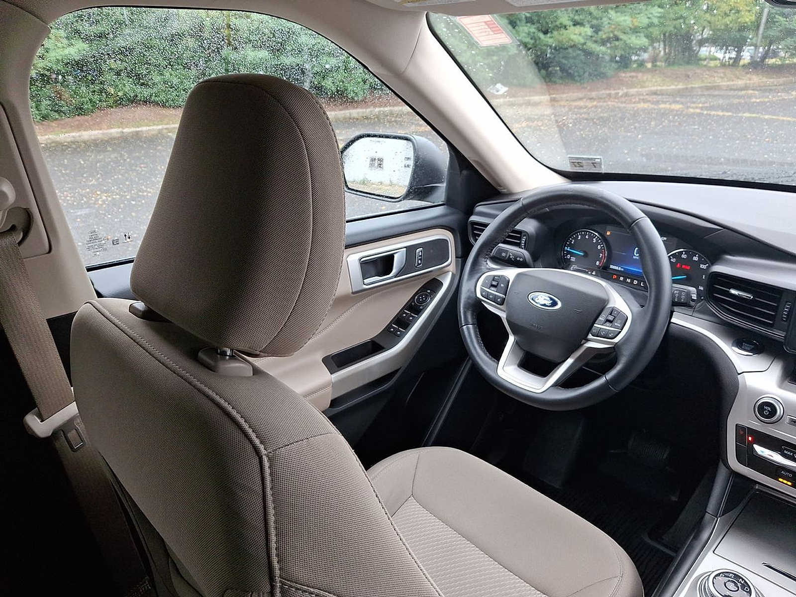 Thumbnail: 2022 Ford Explorer - 15