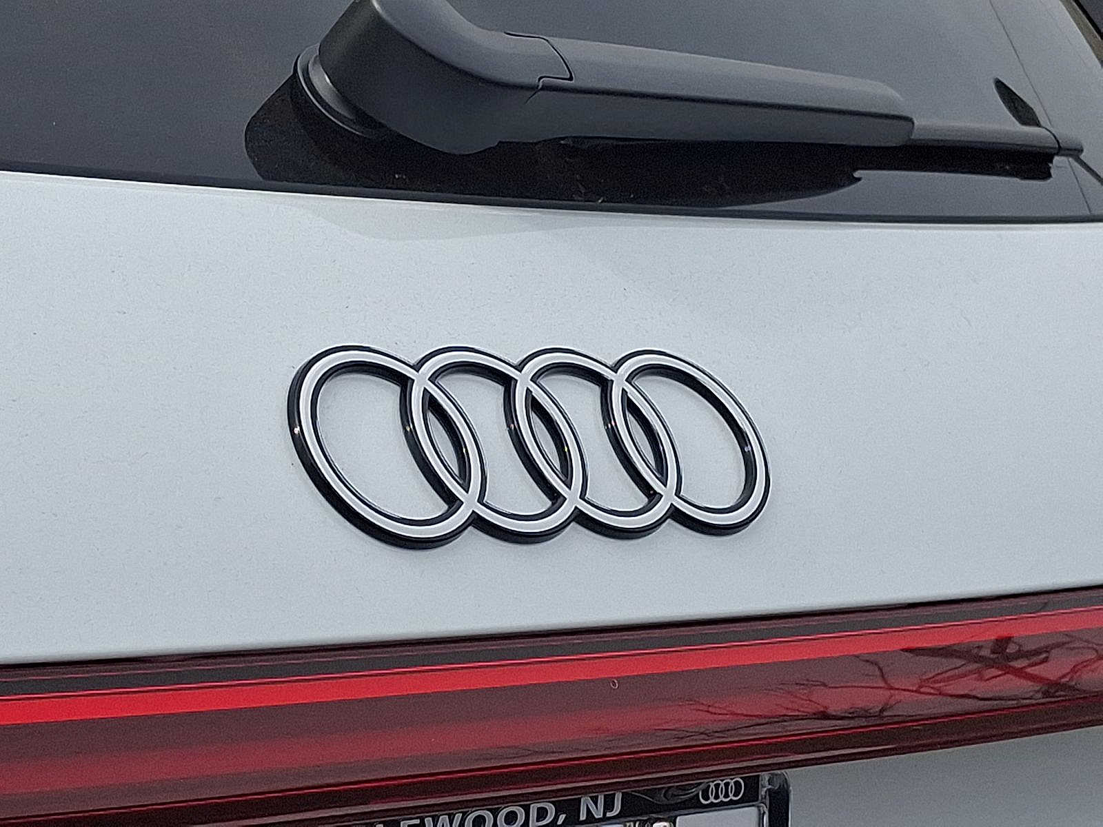 Thumbnail: 2025 Audi Q5 - 17