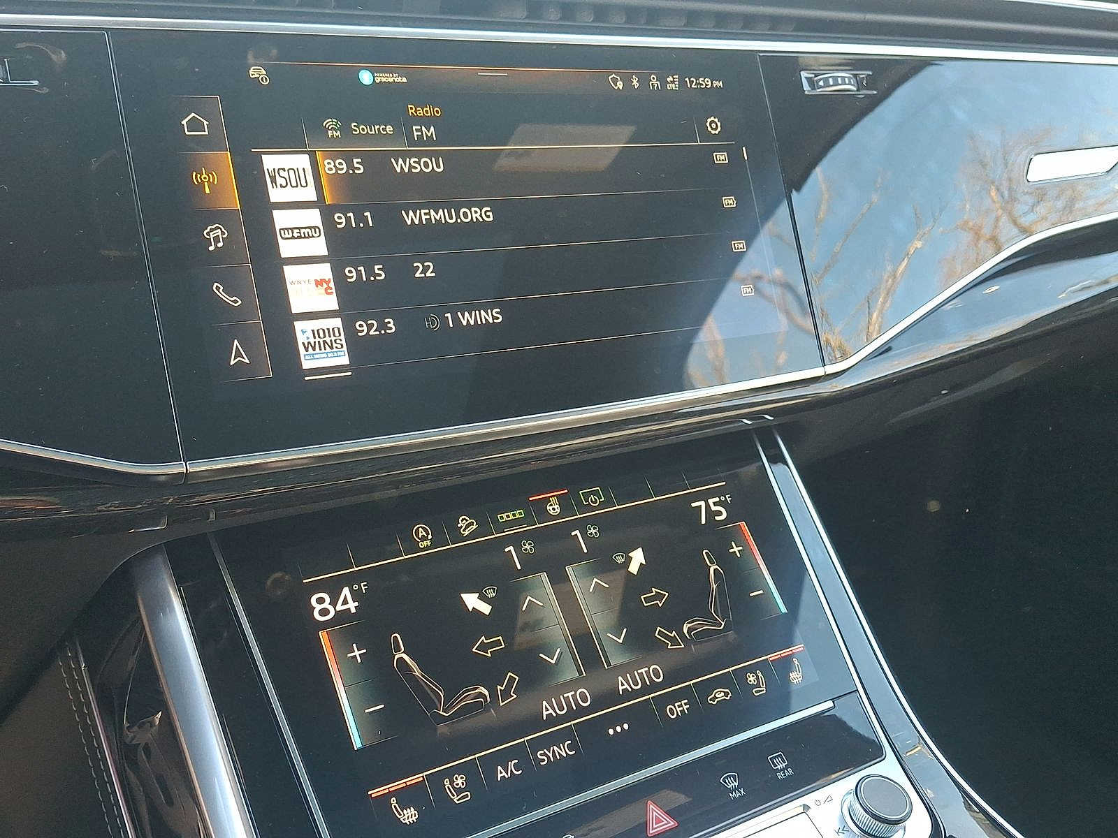 Thumbnail: 2026 Audi Q7 - 15