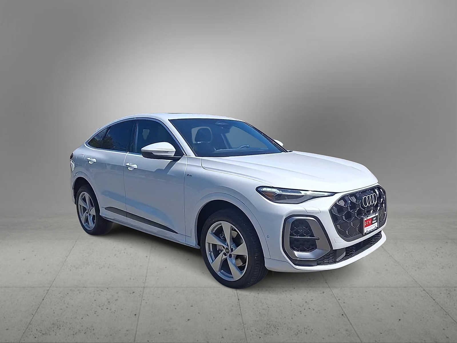 Thumbnail: 2025 Audi Q5 - 4