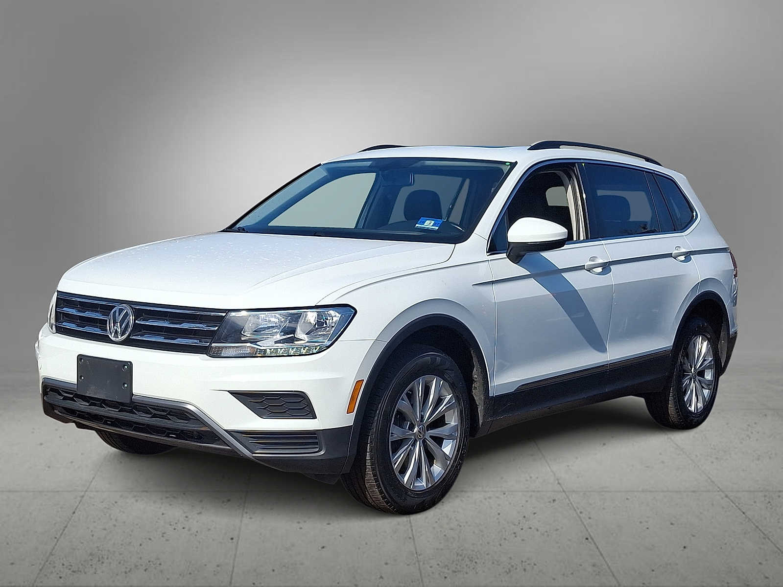 2018 Volkswagen Tiguan SE -
                  Maplewood, NJ