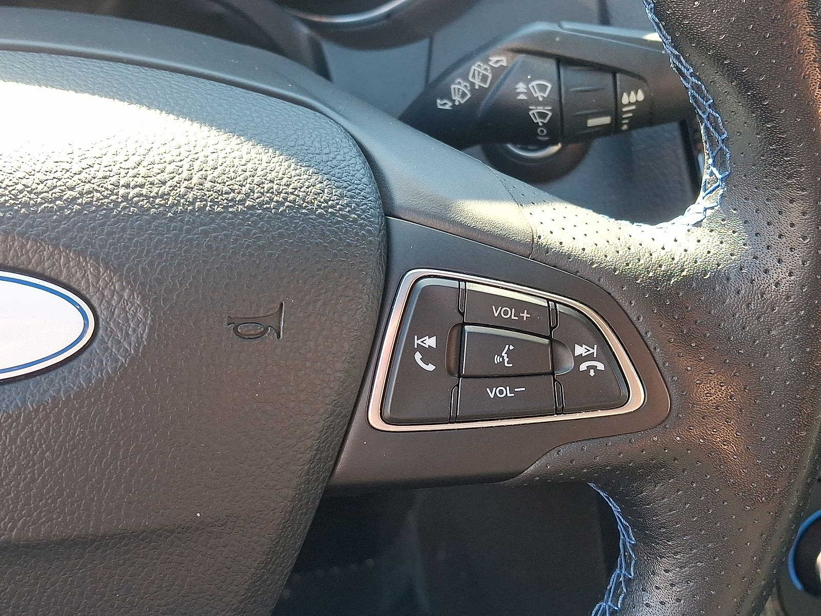 Thumbnail: 2017 Ford Focus - 17