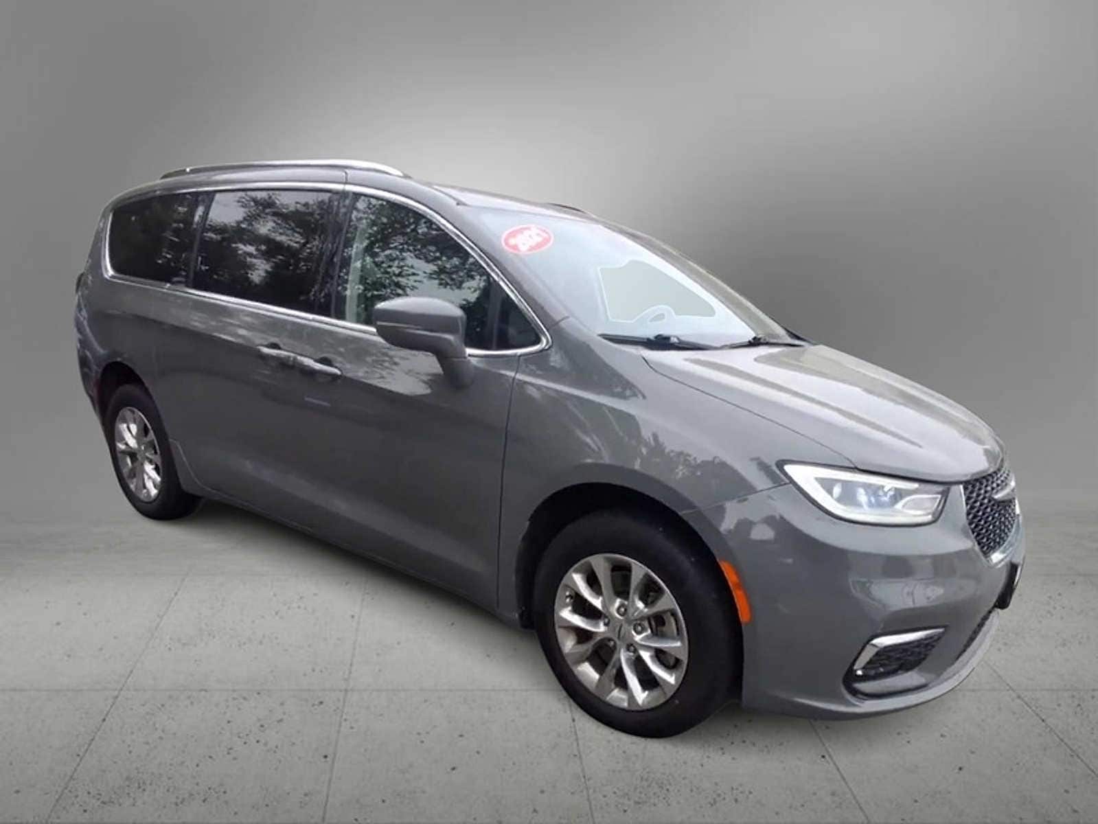 2021 Chrysler Pacifica Touring L 2