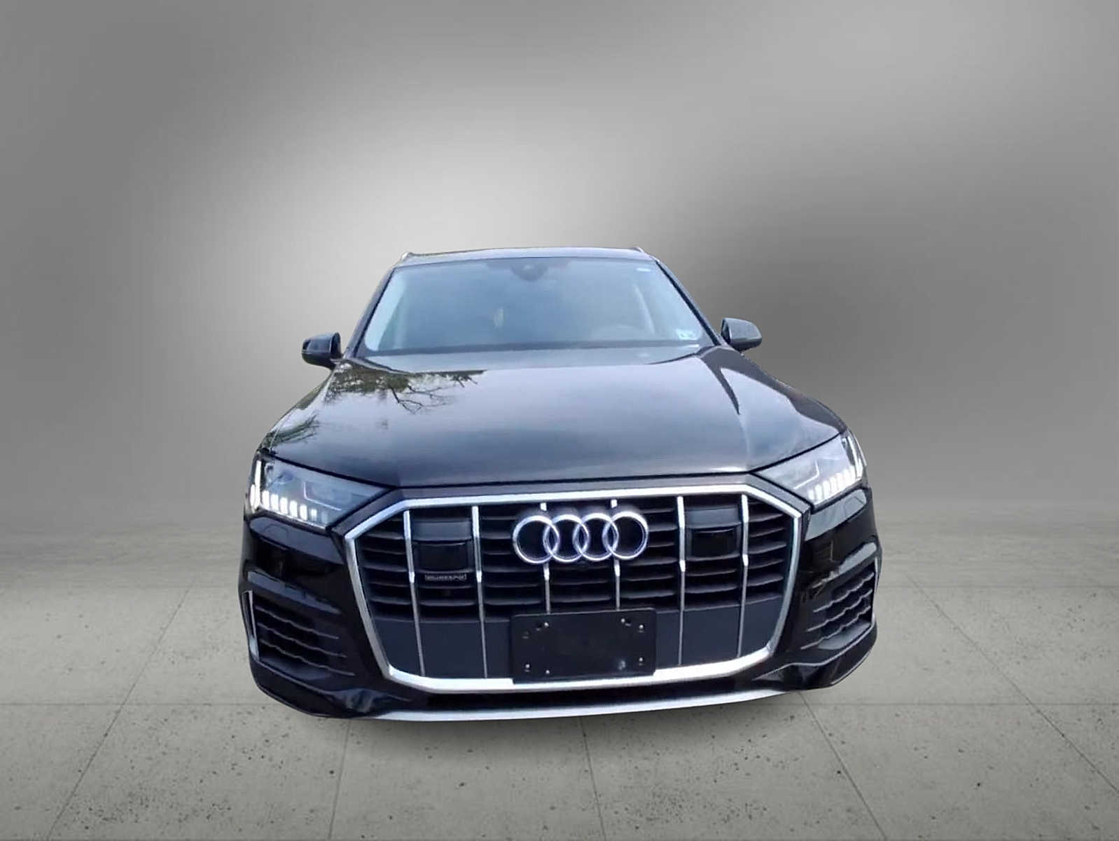 Thumbnail: 2023 Audi Q7 - 3
