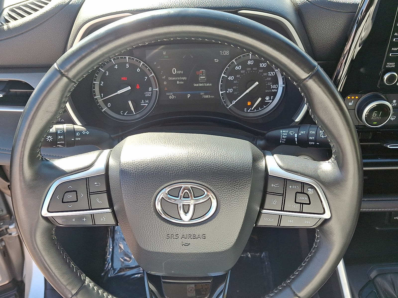 Thumbnail: 2020 Toyota Highlander - 15