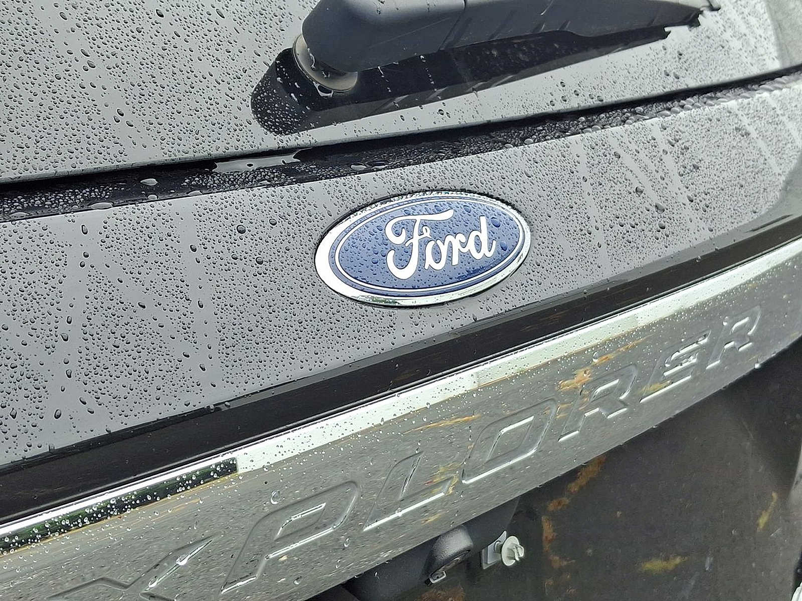 Thumbnail: 2022 Ford Explorer - 28