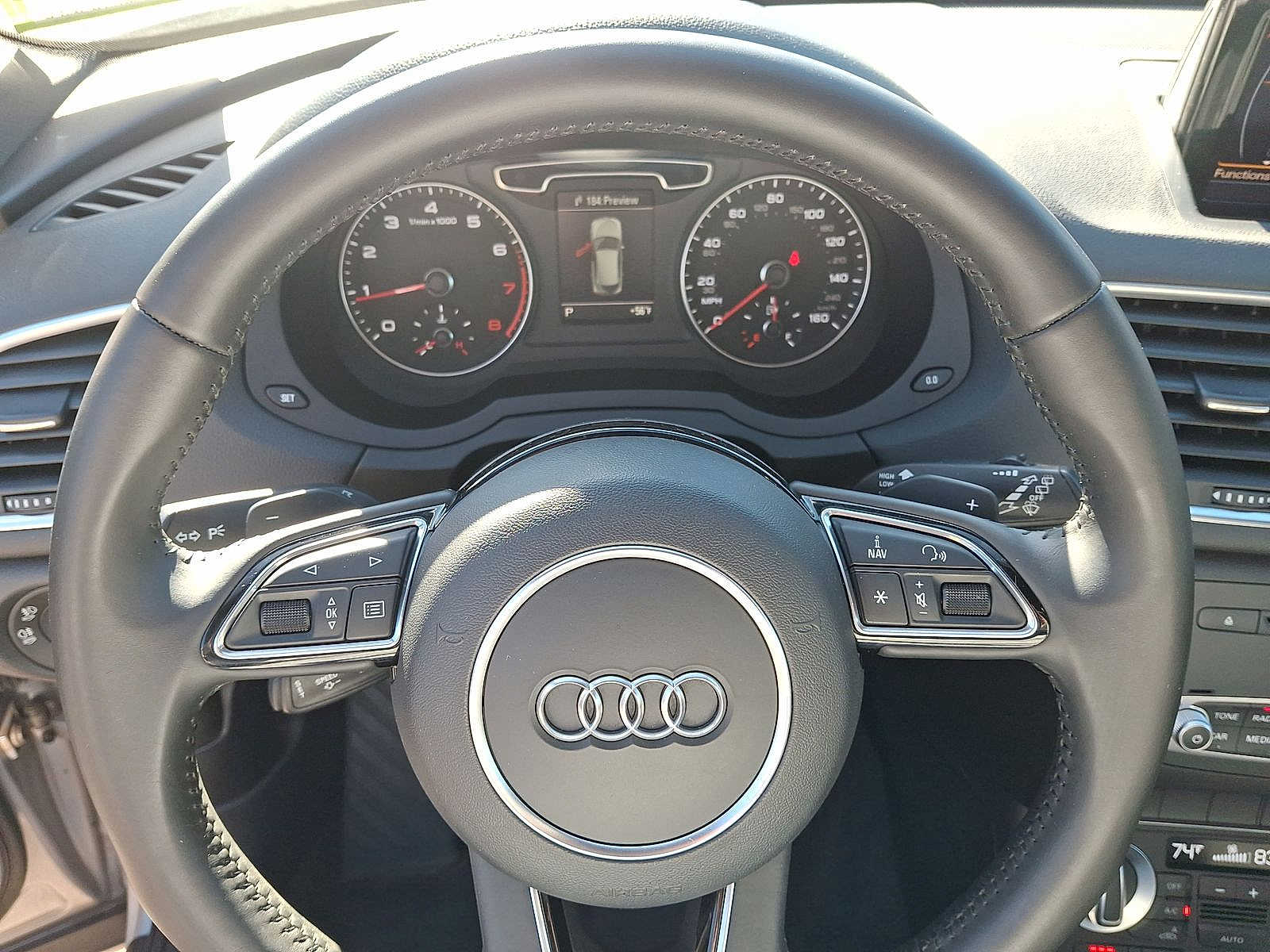 Thumbnail: 2015 Audi Q3 - 16
