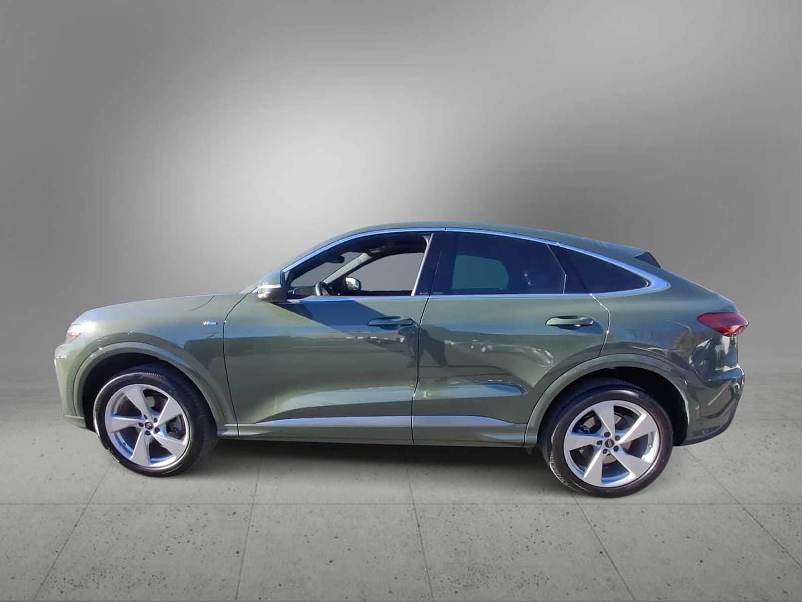 Thumbnail: 2025 Audi Q5 - 5