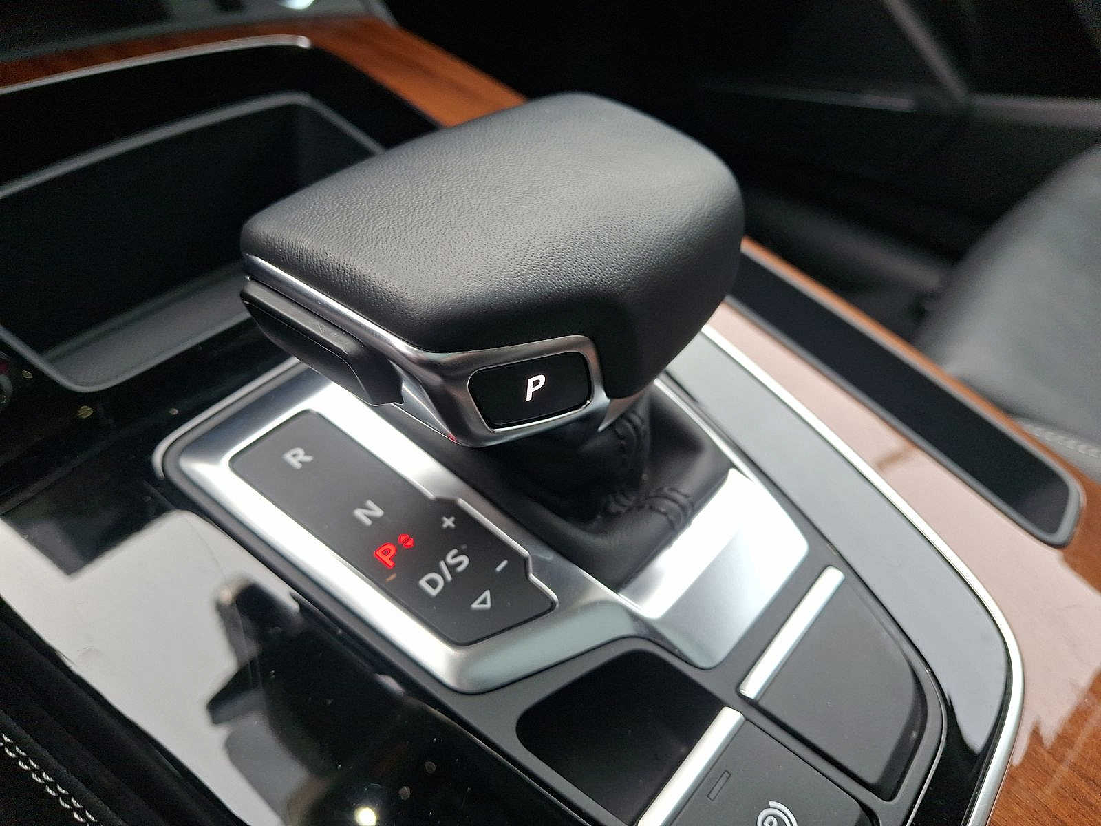 Thumbnail: 2023 Audi Q5 - 11